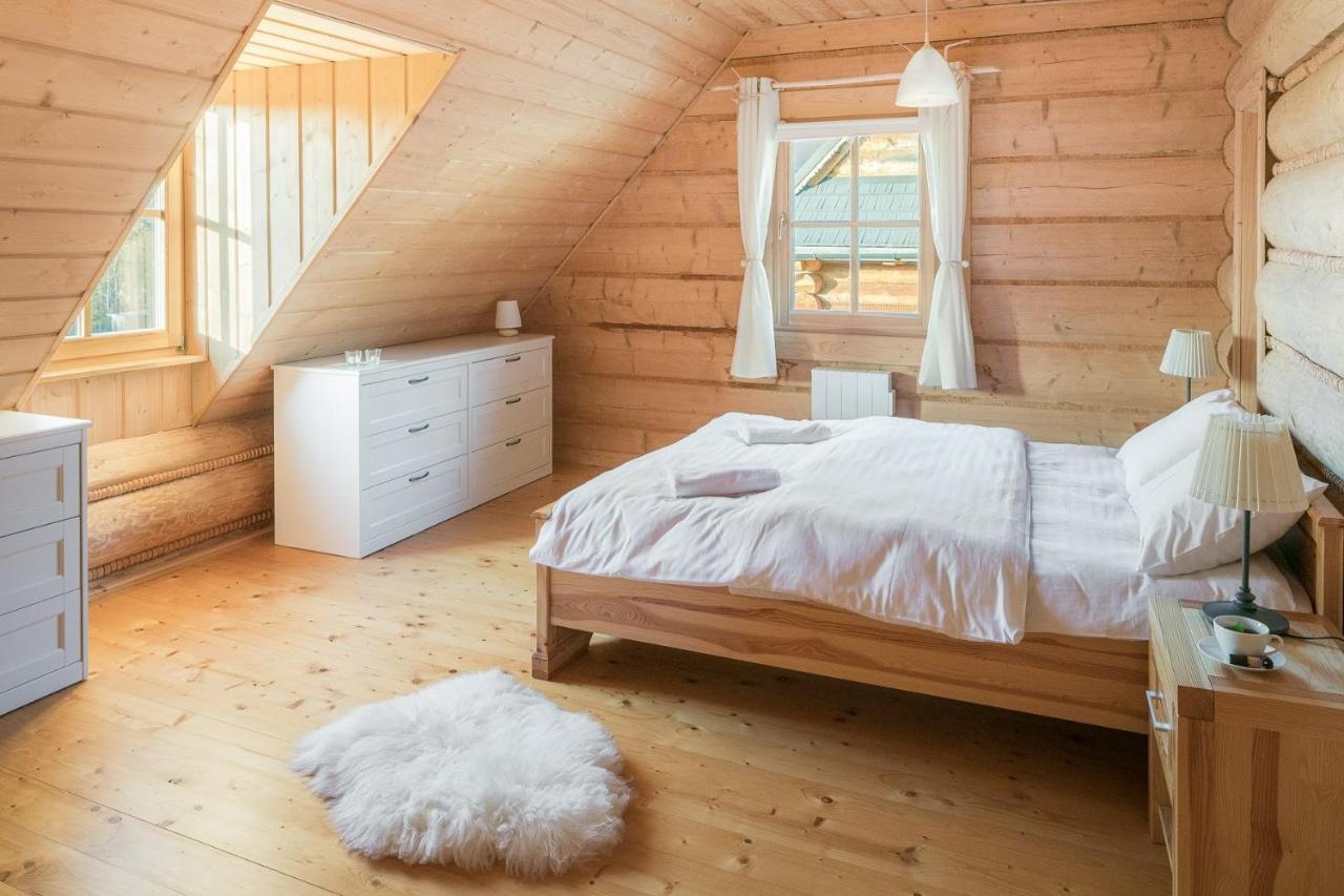 Nydala Rustic Villa กอสเชียลิสกอ ภายนอก รูปภาพ