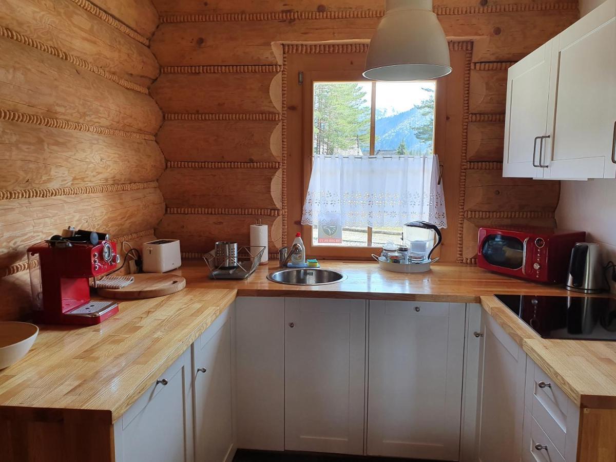 Nydala Rustic Villa กอสเชียลิสกอ ภายนอก รูปภาพ